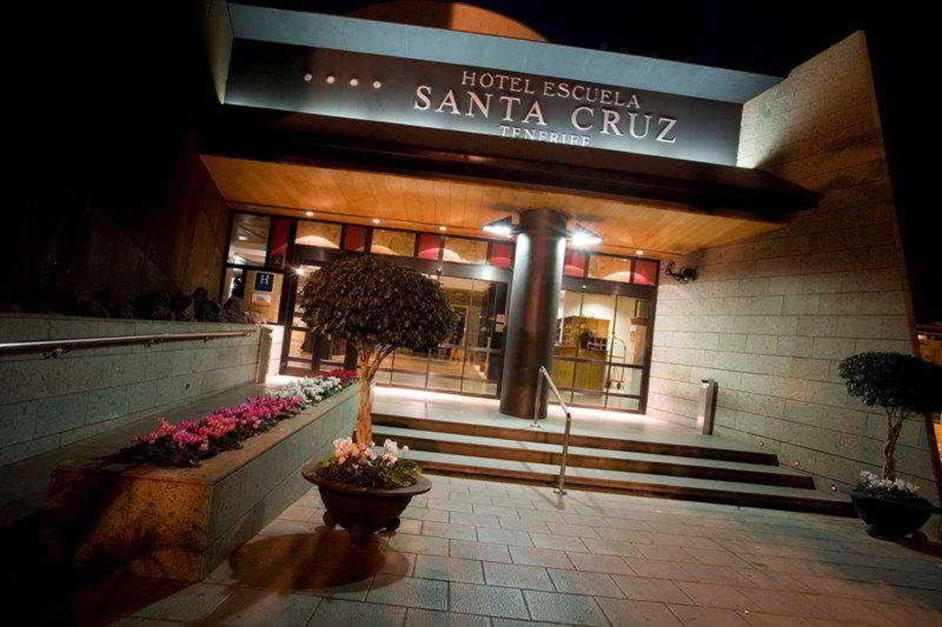 Hotel Escuela Santa Cruz Dış mekan fotoğraf